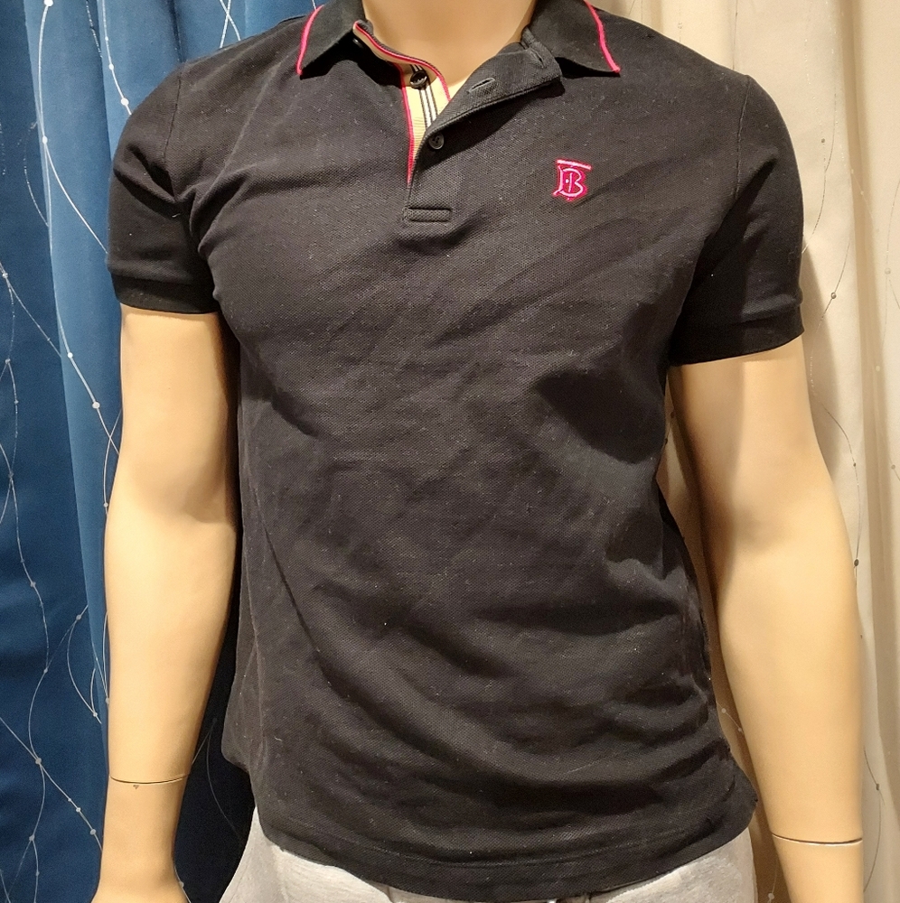 FINAL SALE - Burberry authetic mens polo shirt